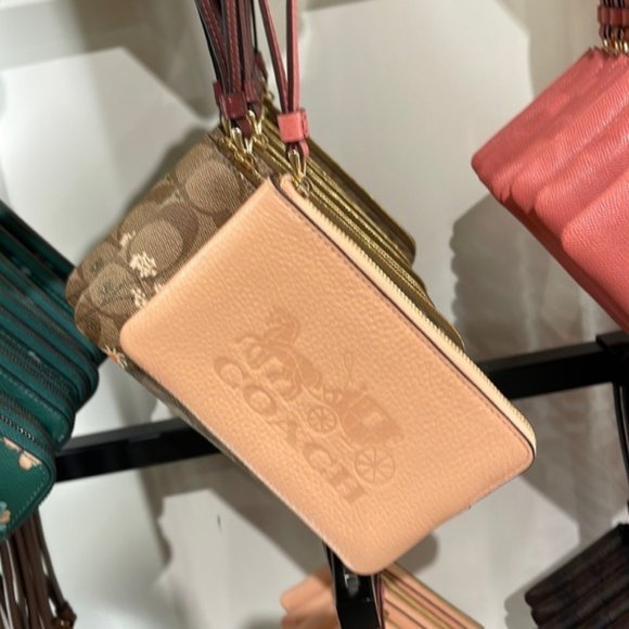 Coach Corner Zip Wristlet In Colorblock With Horse And Carriage - Picture 16 of 16